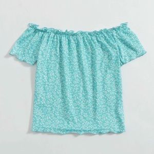 Blue shoulder crop top